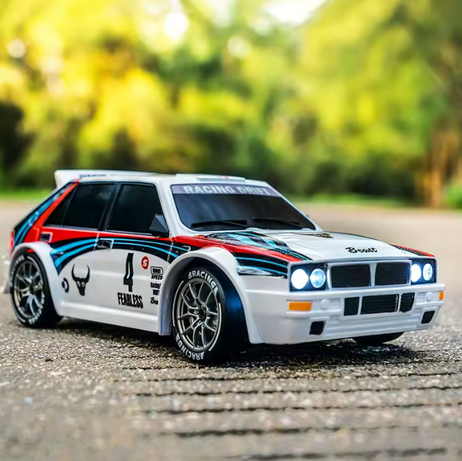 Auto control Remoto Lancia Delta HF Integrale, un icónico coche de rally.